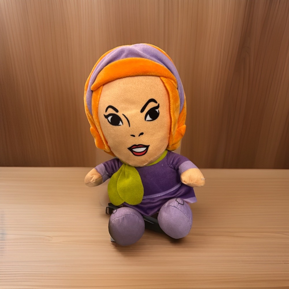 Scooby-Doo Daphne Plush Toy‎  Big Head Toy Factory.